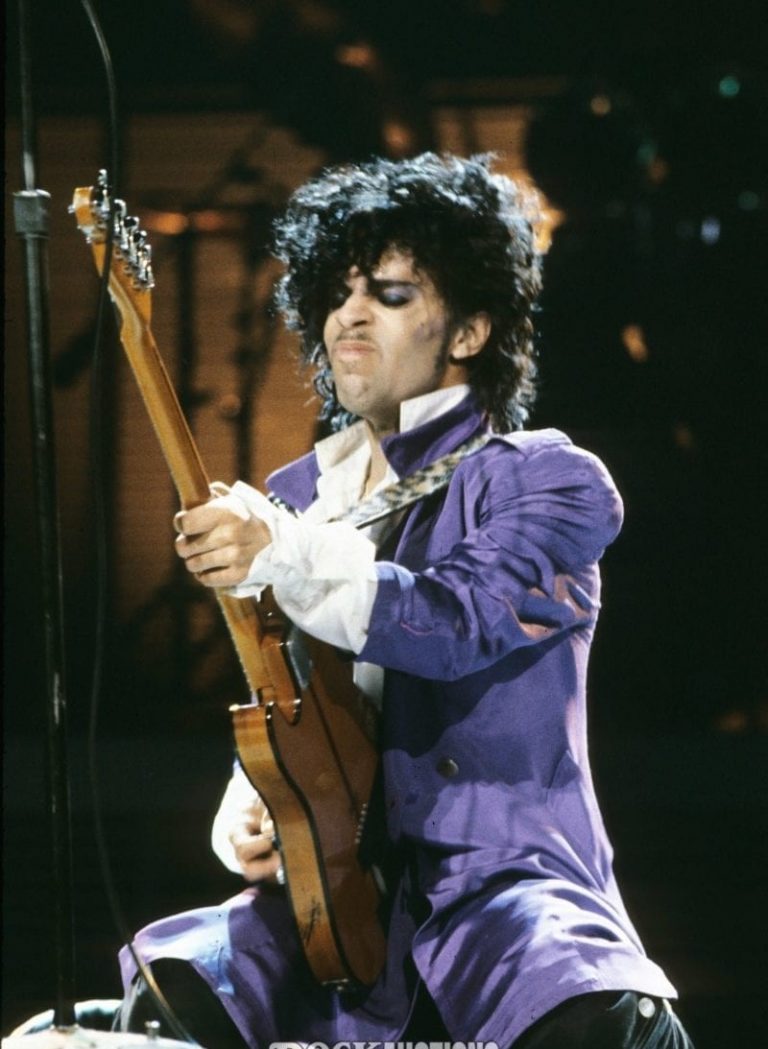 Read more about the article The Decade that Rocked! Photography of Mark “Weissguy” Weiss
